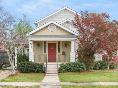 34 Metairie Ct