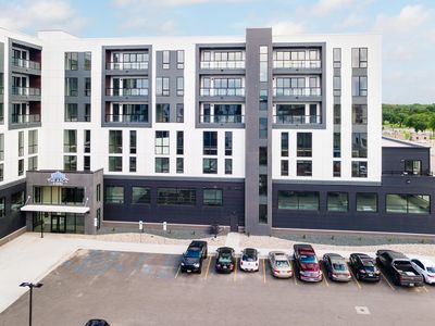 300 Main Ave #515