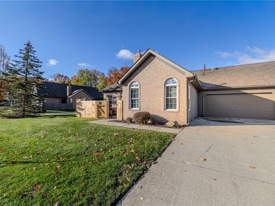 Property at 8050 Harbor Creek Dr APT 2401, Mentor On The Lake, OH