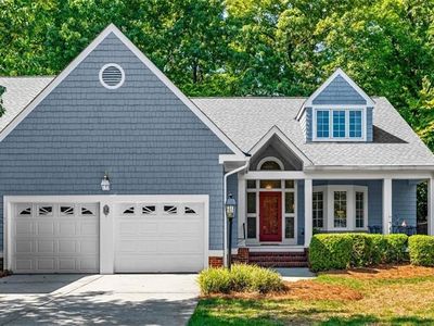 12 Barrington Dr