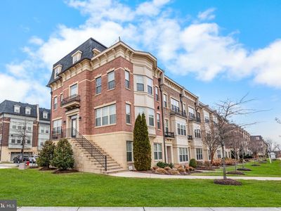 726 River Mist Dr #221