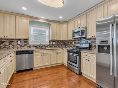 144 Orlando Boulevard