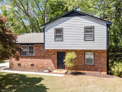 1220 Old Apex Rd
