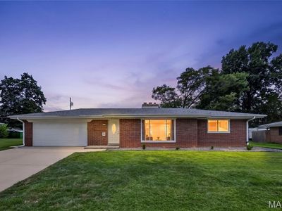 34 Chadwick Dr