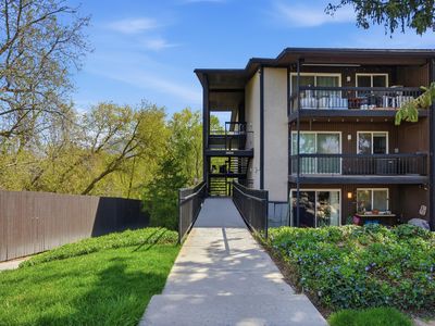4943 S Eastridge Ln APT 131