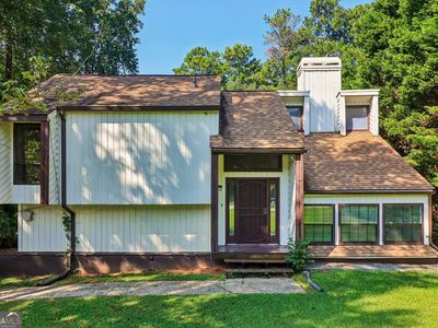 Property at 6265 Camp Rd, Riverdale, GA