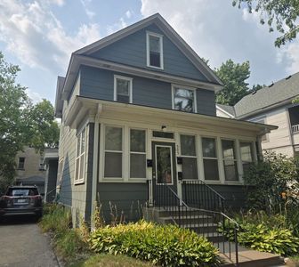 505 8th Ave SE