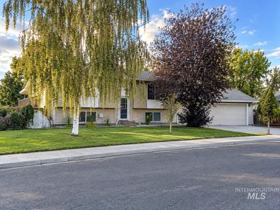 737 Academic Dr