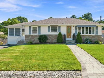 25 S Brookside Ave