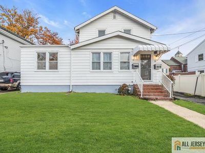 Property at 34 Maple Ave, Edison, NJ