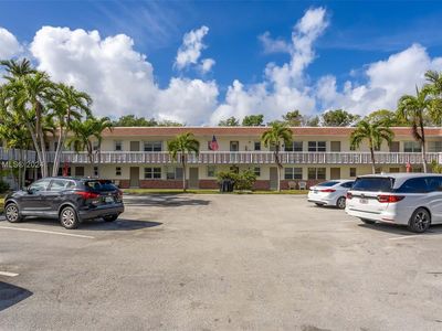 1554 N 12th Ct APT 11B