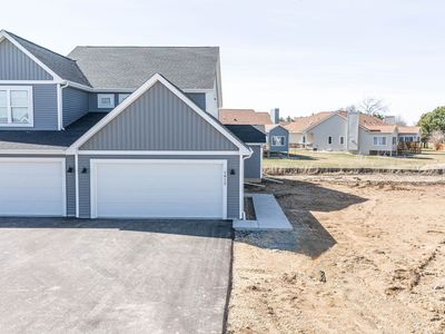 1812-1814 W Kyle Cir