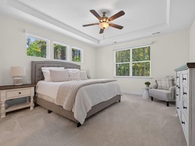 75 Mallory Oak Dr