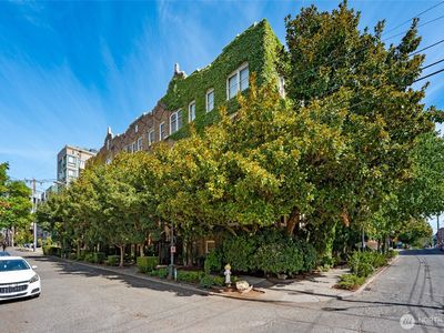 400 Boylston Avenue E #410