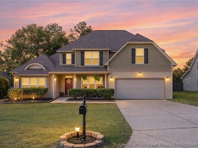 598 Heathrow Dr