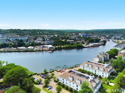 142 East Avenue #A201