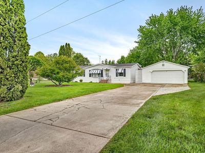 Property at 2910 E 11th Rd, Ottawa, IL