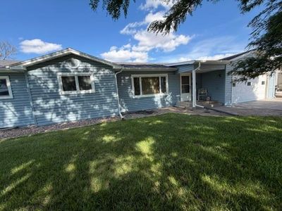 832 N Main St