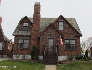 127 Fleetwood Avenue