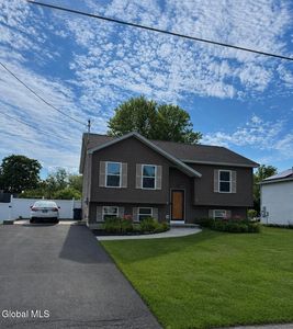 2 Phillips Avenue