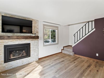 360 E Simpson Ave APT 19