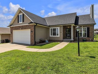 2708 Meadow Ridge Dr
