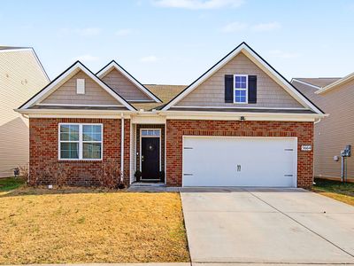 5664 Hickory Woods Dr