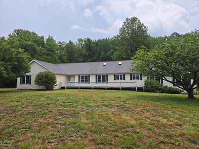 Property at 21 Traveller Cir, Montross, VA