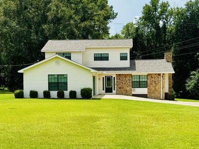 Property at 1313 Highland Dr, Elba, AL