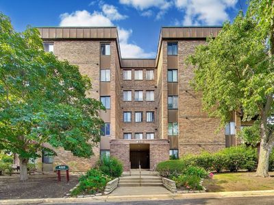 420 Walnut Creek Ln Unit 3102