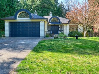 457 Greenwood Dr