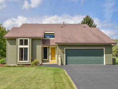 2975 Bogey LANE
