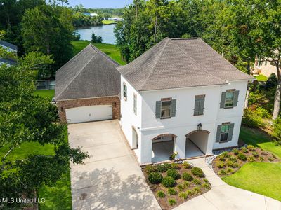 1908 Courtney Ln