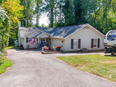 2070 Timberlake Dr