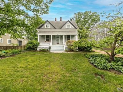 326 W Essex Ave