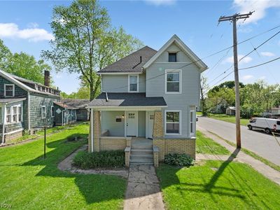 Property at 1738 Erie St S, Massillon, OH