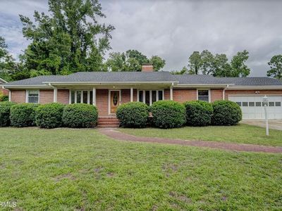 4825 College Acres Dr
