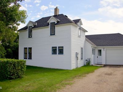 Property at 301 3rd Ave W, Lignite, ND