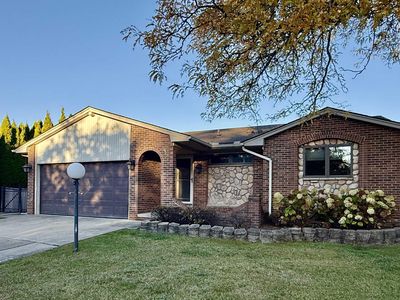 44340 Thunder Bay Dr