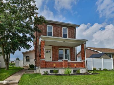 116 S 6th St