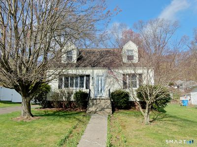 81 Hoover Avenue