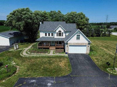 2976 Midway Ln