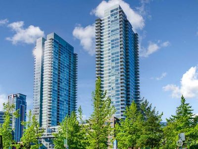 588 Bell Street #304S