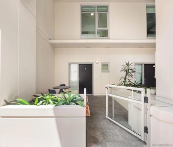 825 W Beech St Unit 101