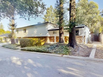 475 S Barrett Rd APT A