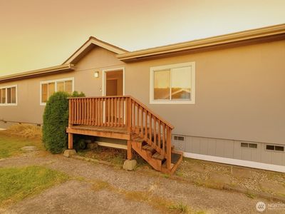 210 37th Street SE #130