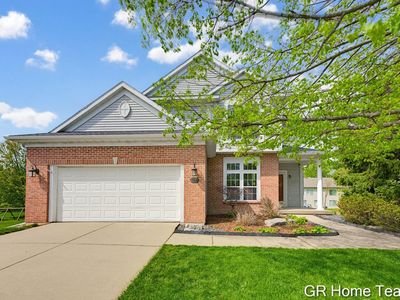 3777 Mayberry Ct SE