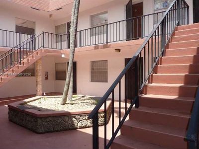 344 SW 1st St APT 9