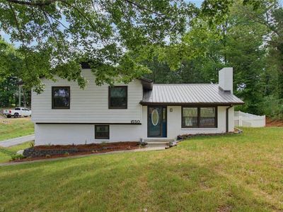 1550 Sauratown Rd