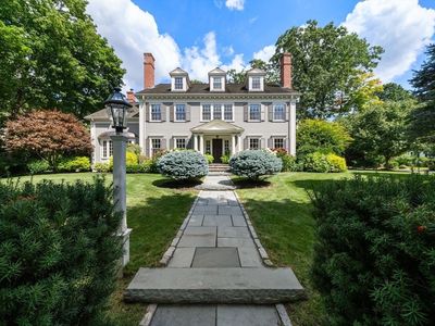 44 Whiting Rd